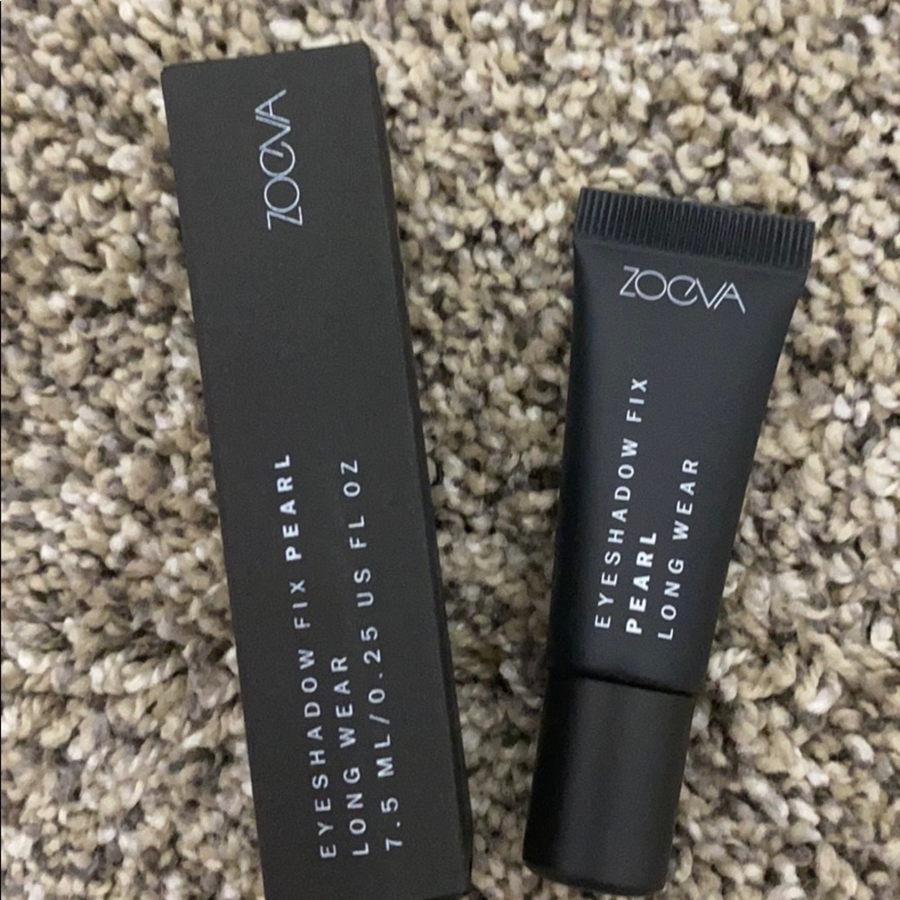 Zoeva eyeshadow fix primer